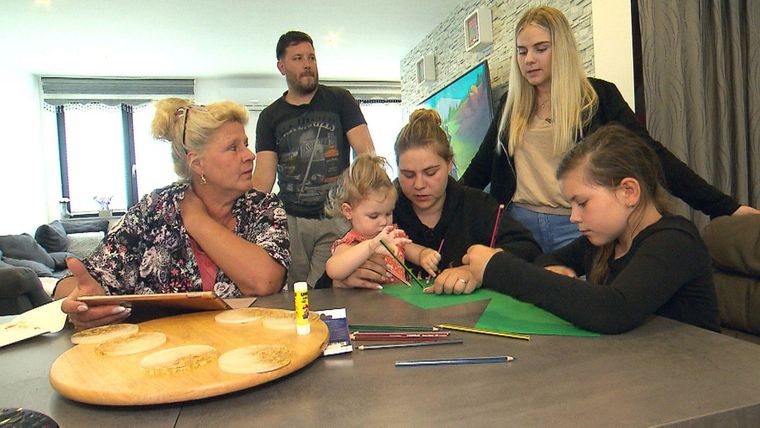 Zwischen Geschenkestress und Grossfamilien-Chaos!