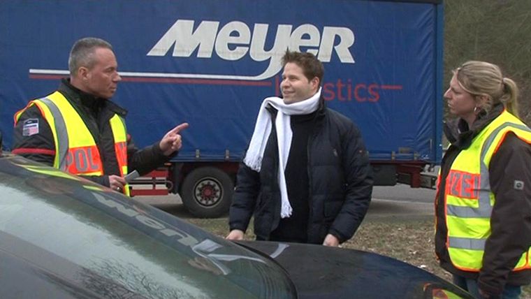 Ein Musiker vergreift sich im Ton