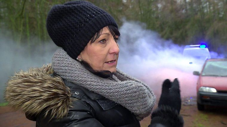 Brennender Pkw und vermisstes Kind beschäftigen Polizei