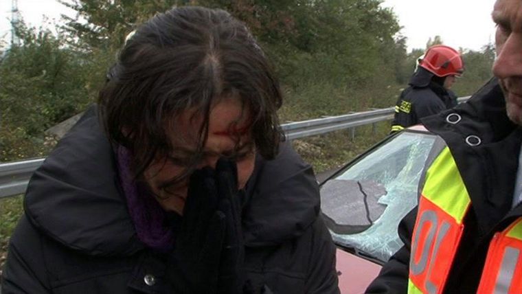 Unfall durch Steinewerfer