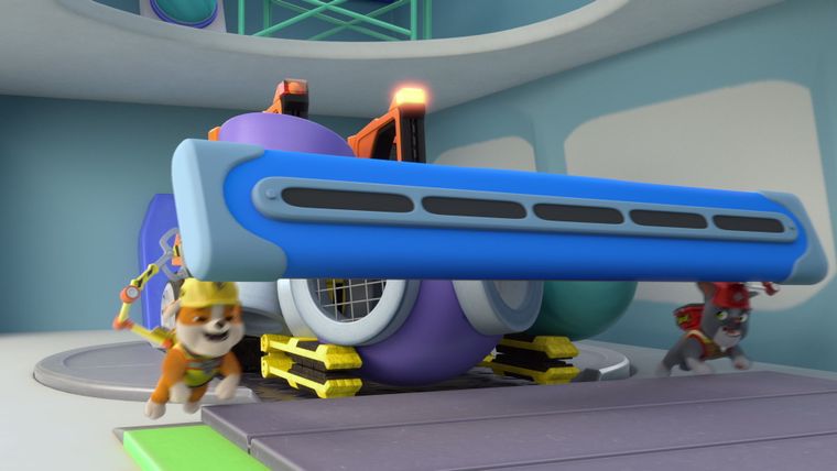 Die Crew baut eine Waschanlage / Die Crew plant einen Opa-Tag