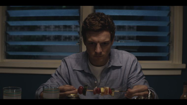 Ein Kind im Süsswarenladen