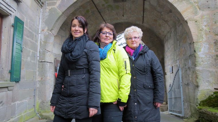 Otto bei Elvira und Walburga