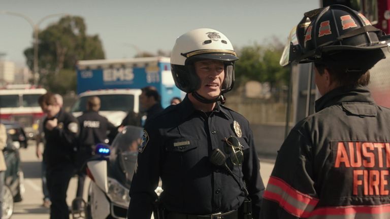 Polizei gegen Feuerwehr