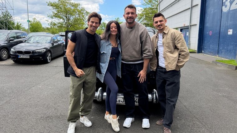 Promi-Taxi mit Joel, Malika & Zsolt