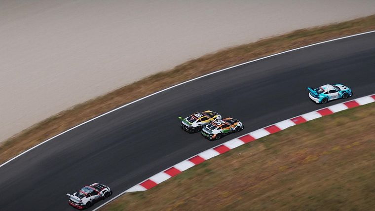 Blick hinter die Kulissen des Porsche Sixt Carrera Cup Deutschland