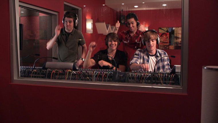 Big Time - School of Rocque