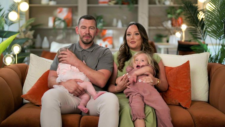 Zwei Kinder, zwei Jobs, ein Umzug