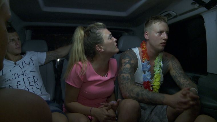 episode 9