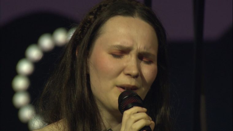 Zoë Më