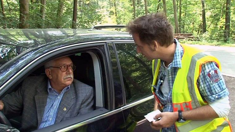 Ein Versicherungsmakler sieht rot