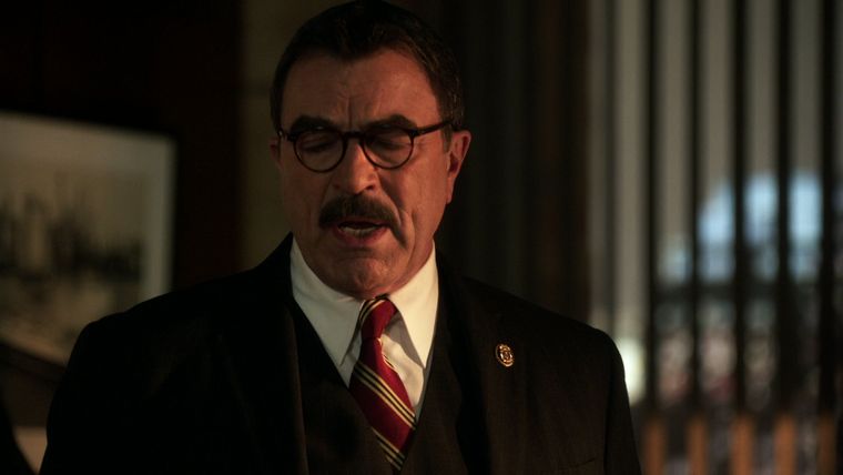 Zwischen den Stühlen